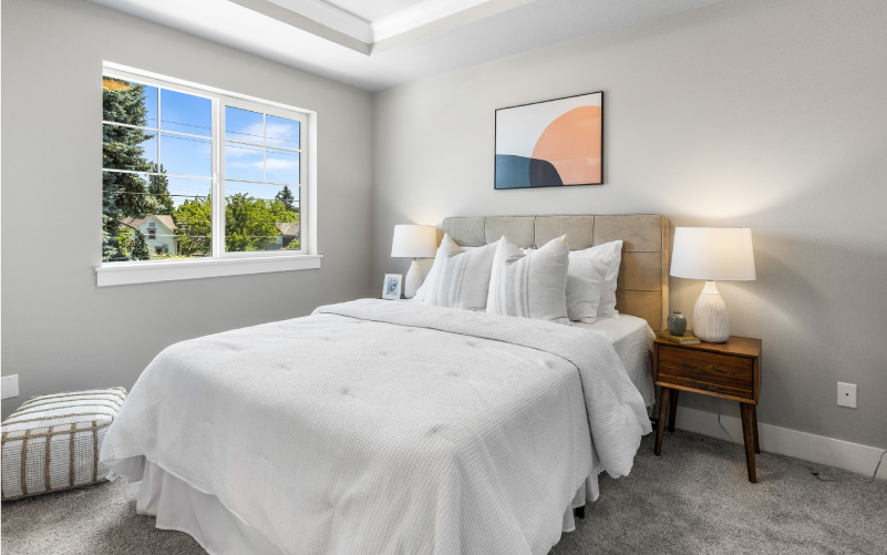 A bedroom built by Greenwood Homes in Portland, Oregon